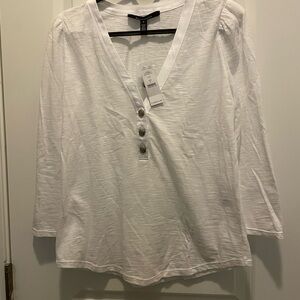 White House Black Market White 3/4 Sleeve Buttoned Blouse